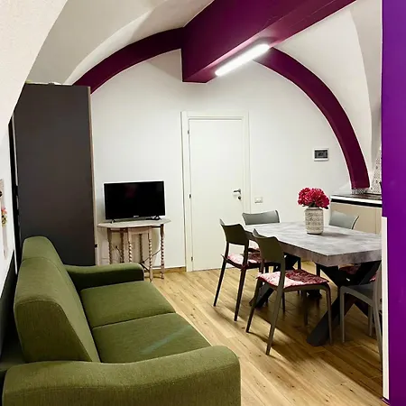 Il Girasole 체팔루